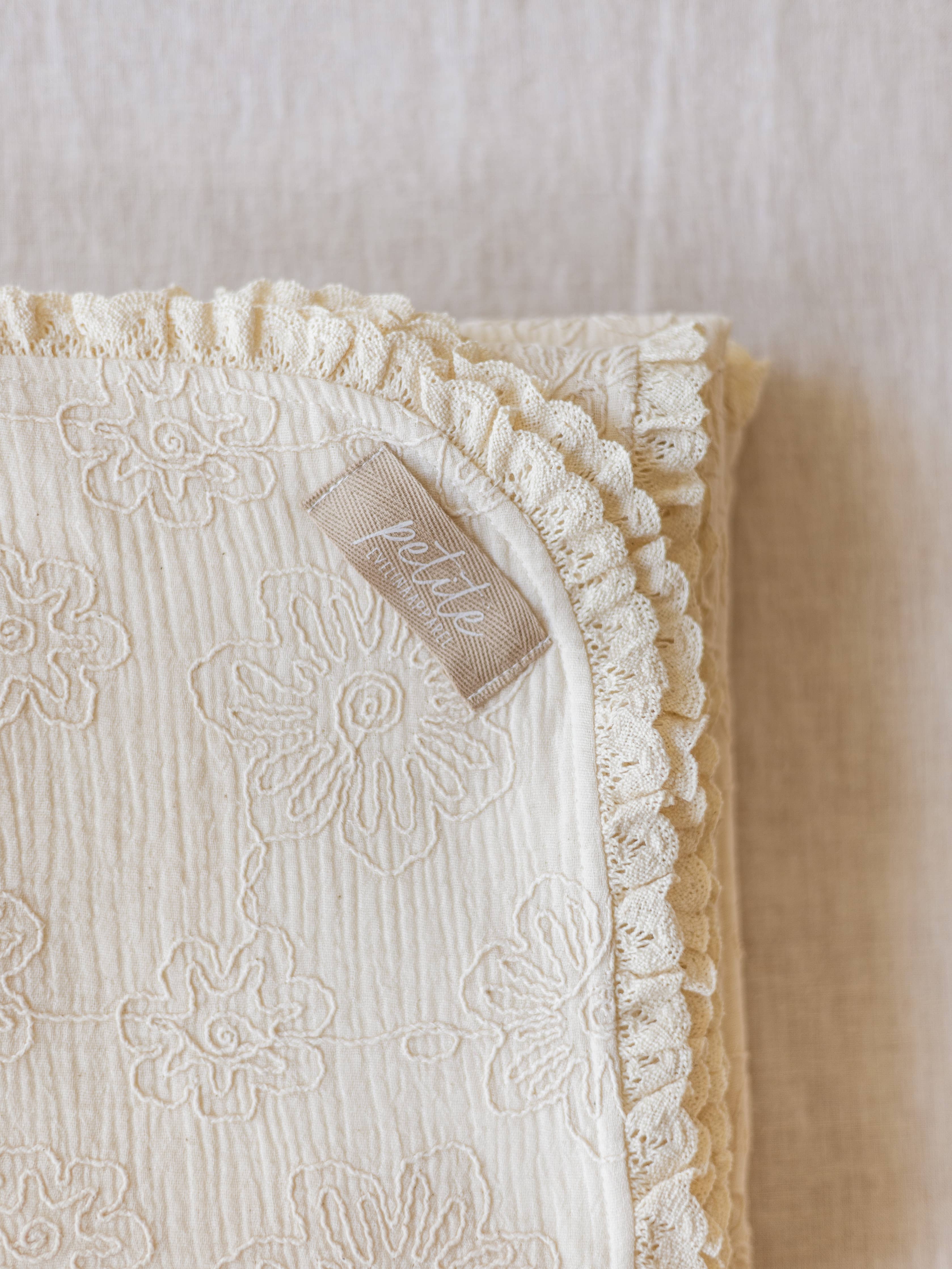 Muslin Blanket / Natural Embroidered: Large