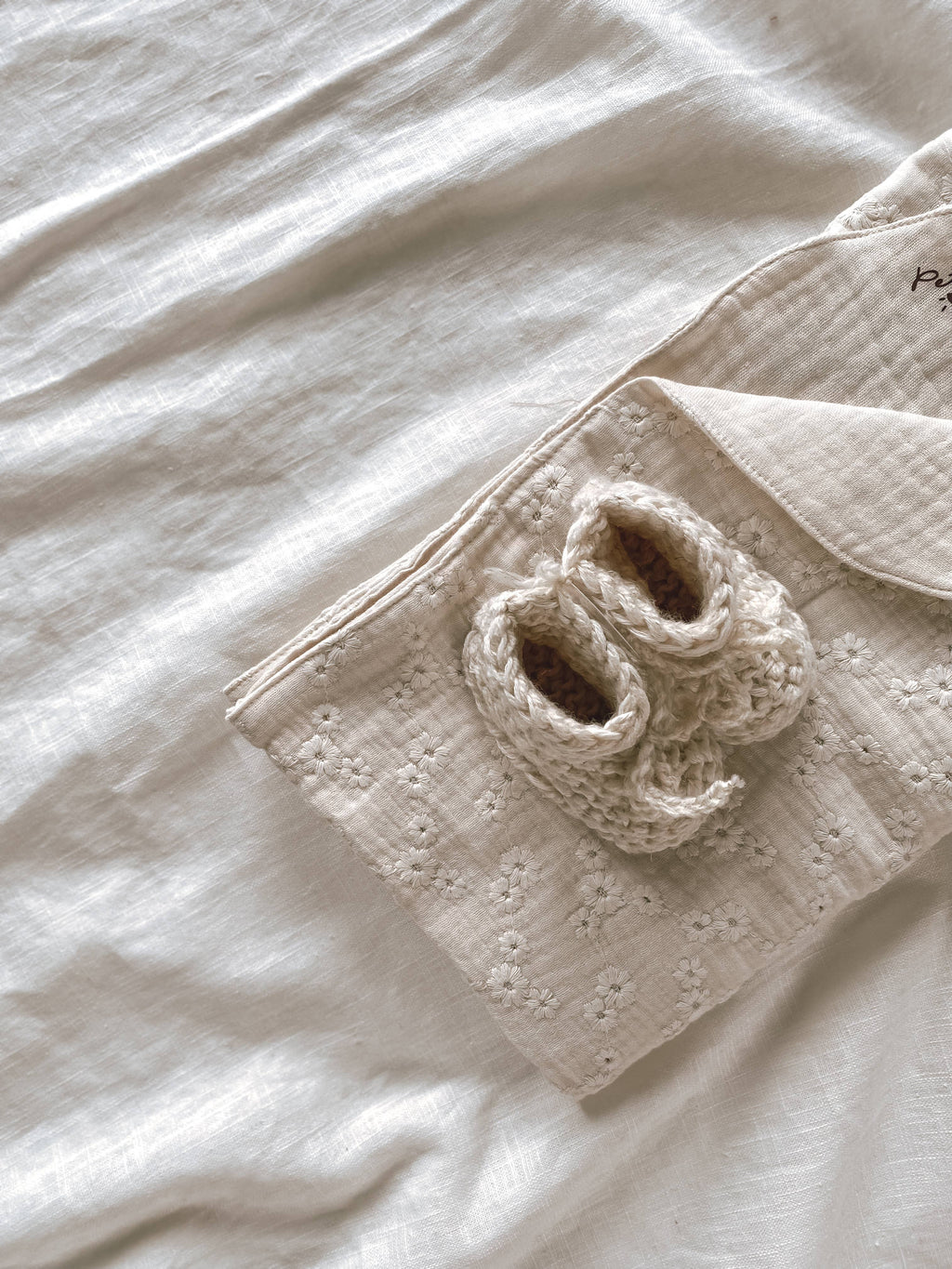 Muslin Baby blanket / Embroidered flowers Ecru: Ecru / Large